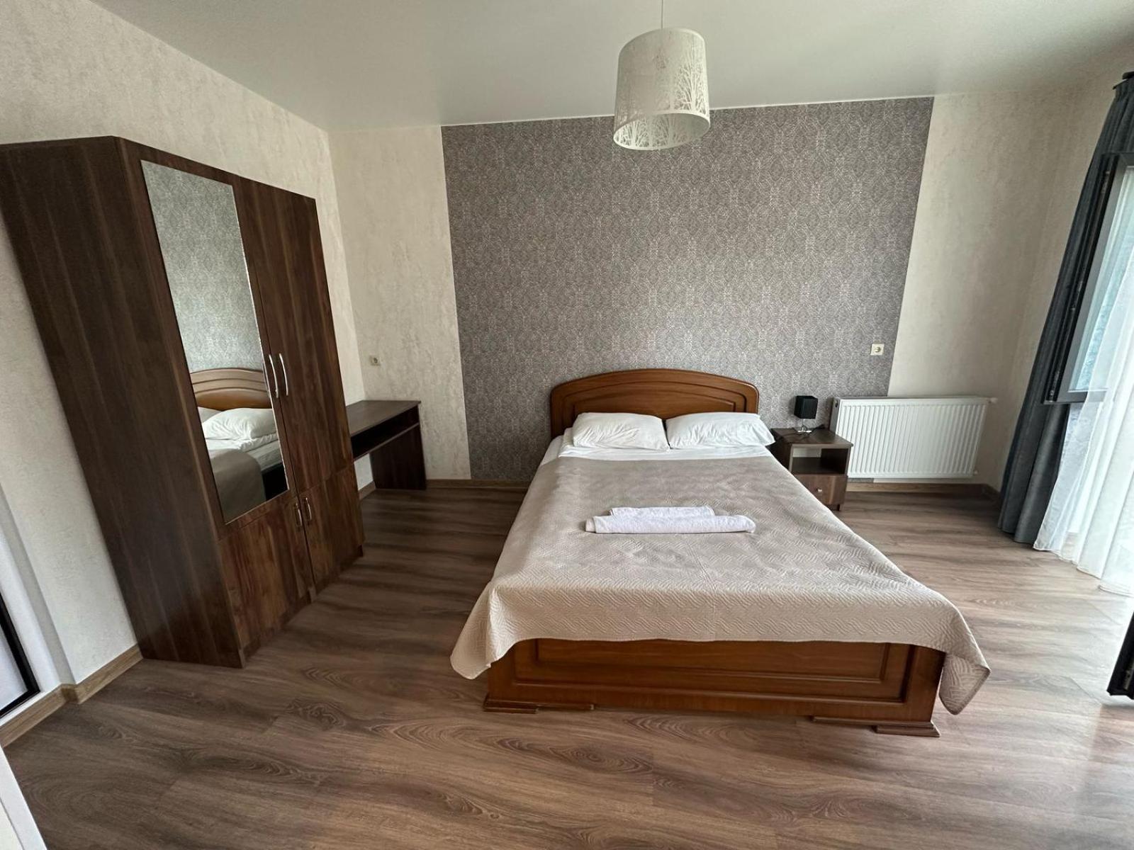 אחלציחה Hotel Terrace Rabath מראה חיצוני תמונה